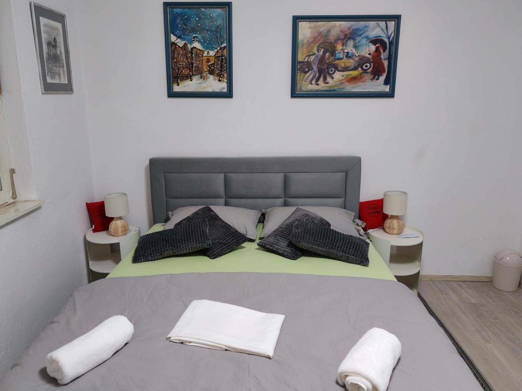 Apartman Ivana Karlovac Ngoại thất bức ảnh
